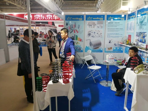 Lub caij nplooj ntoo caij nplooj ntoos hlav Hotstar yuav tuaj koom rau Beijin...